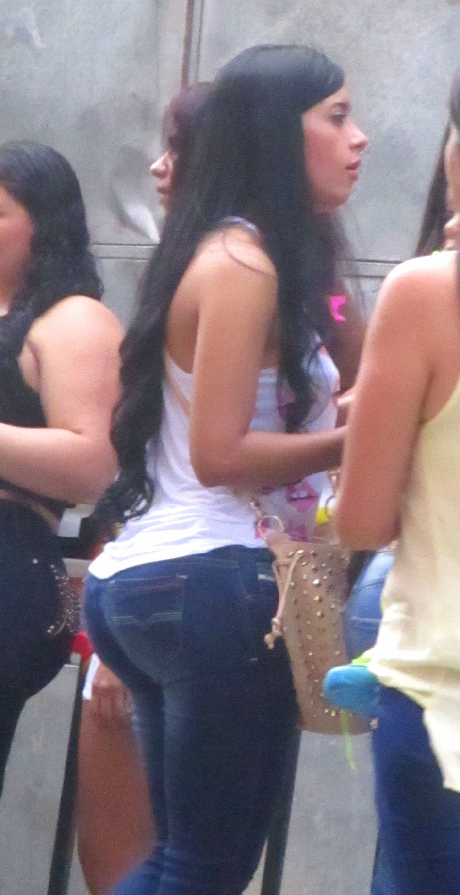 Colombian girl big ass